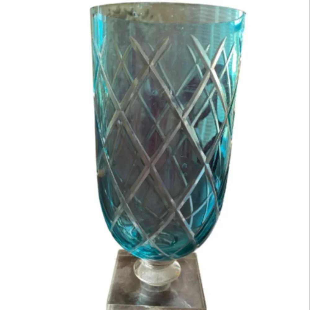 Giftcraft FTD Aqua Blue Cut Glass Design Pedestal 9